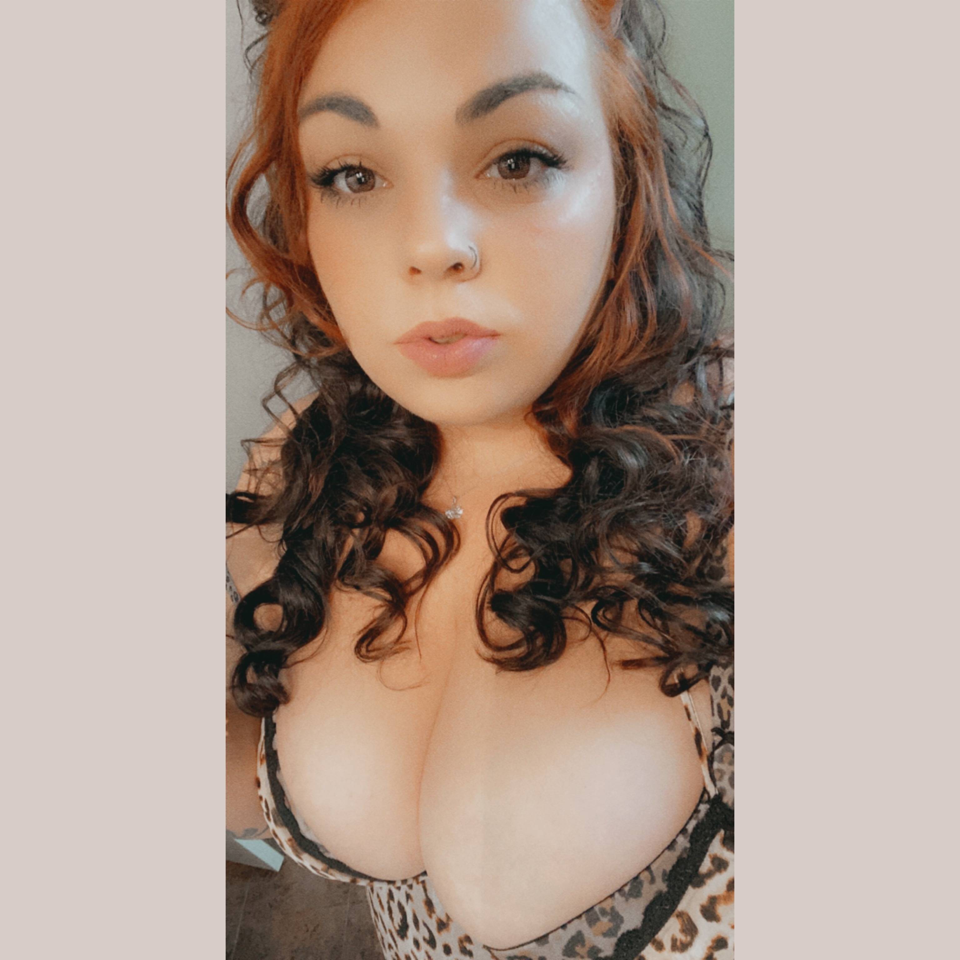 undefined 2ThickFree profile photo. 2ThickFree 9