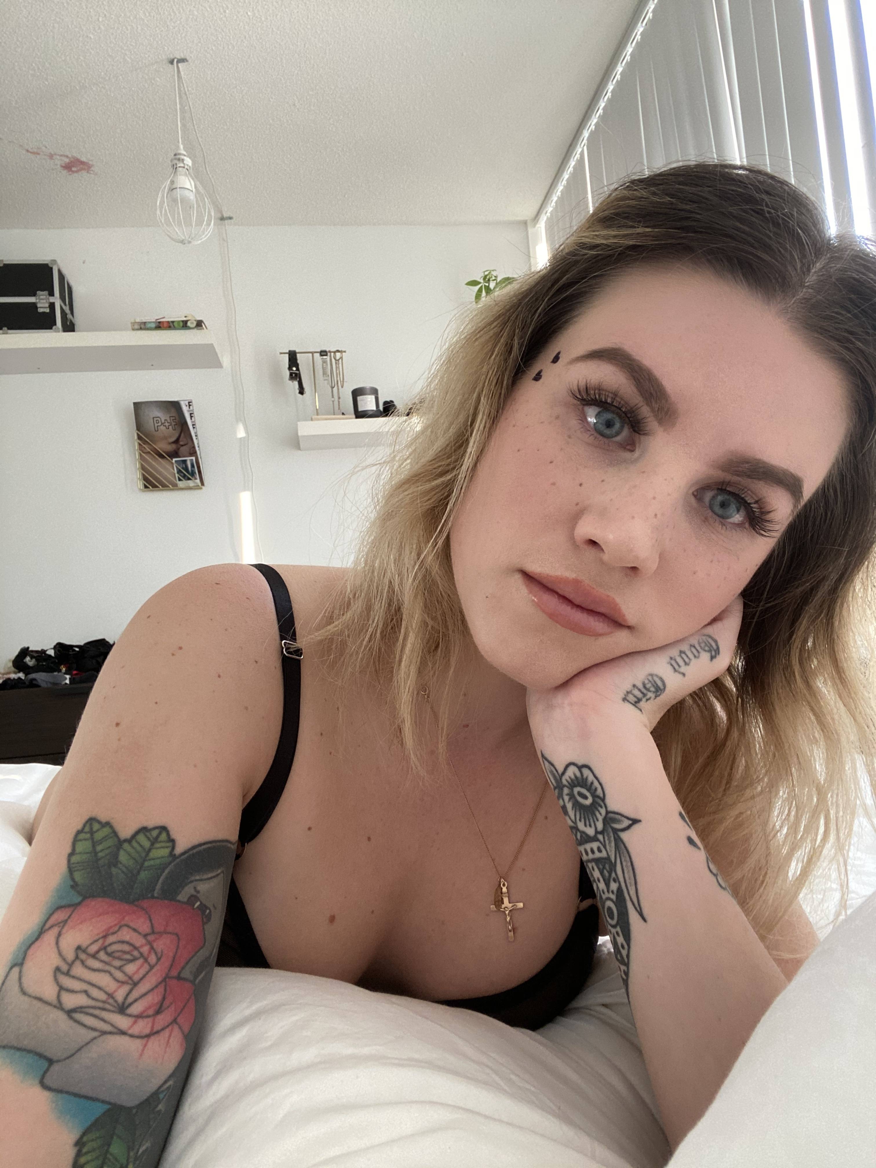 onlyfans Sophia profile photo. Sophia 5
