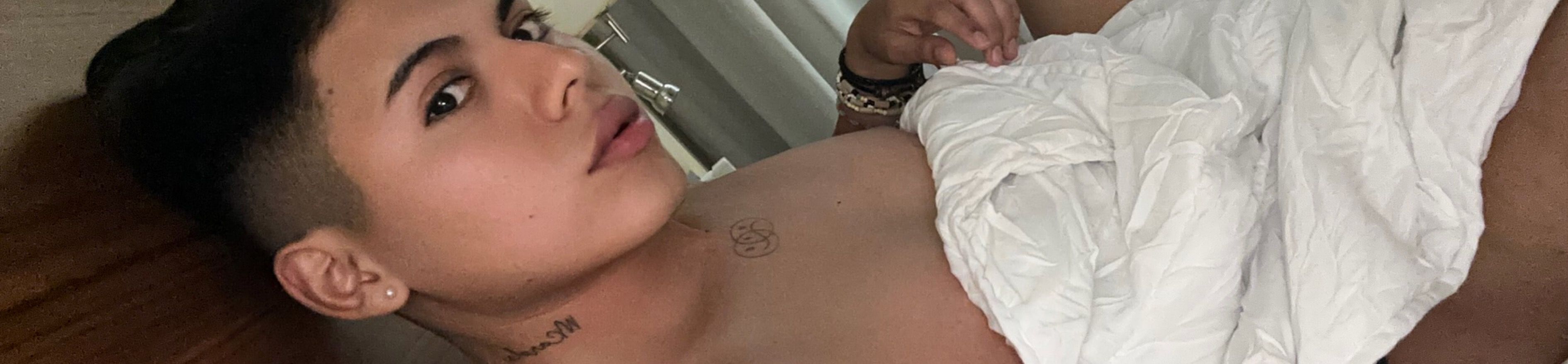 loverfans Adrianvargass profile banner