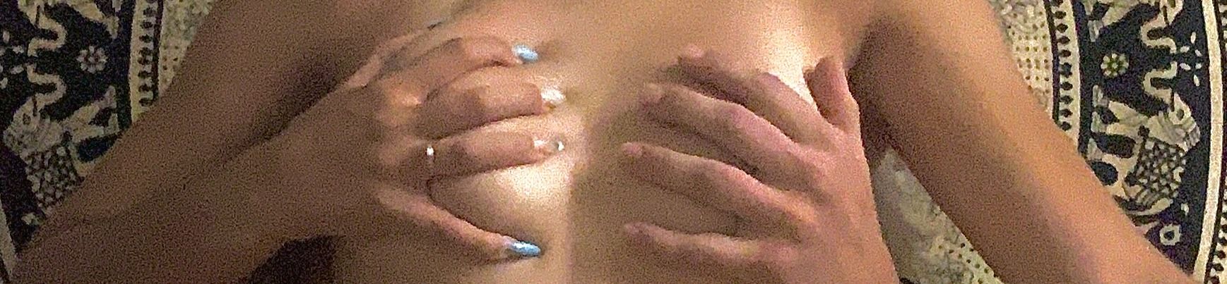 loverfans Zoe & Kay profile banner