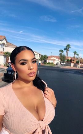 fancentro yenzmoney profile banner  