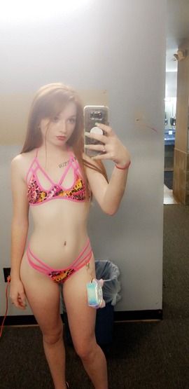 fancentro strawberriesncreampie profile banner  