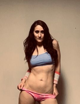 fancentro delishtrish profile banner  