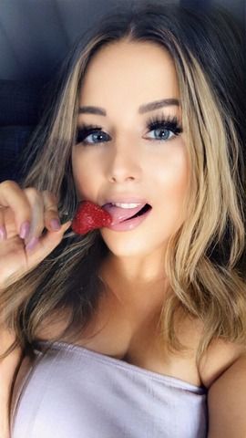 fancentro dirty_knix profile banner  