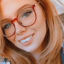 fancentro annahayss profile banner  
