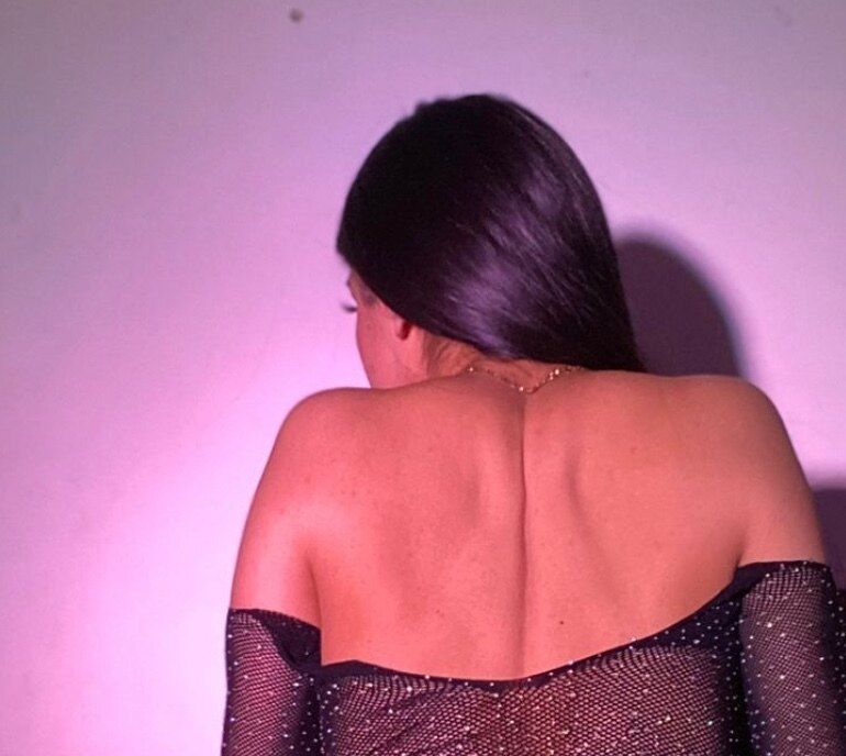 onlyfans Angie Lirien profile banner  