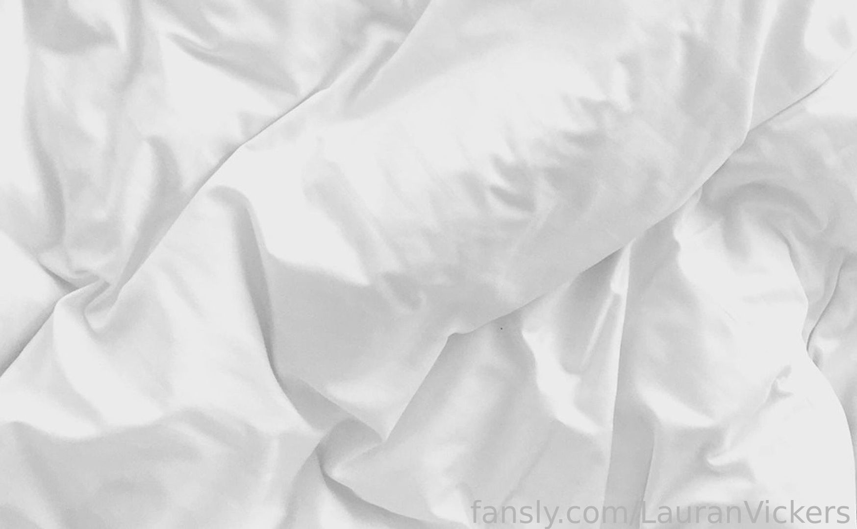 fansly LauranVickers profile banner  
