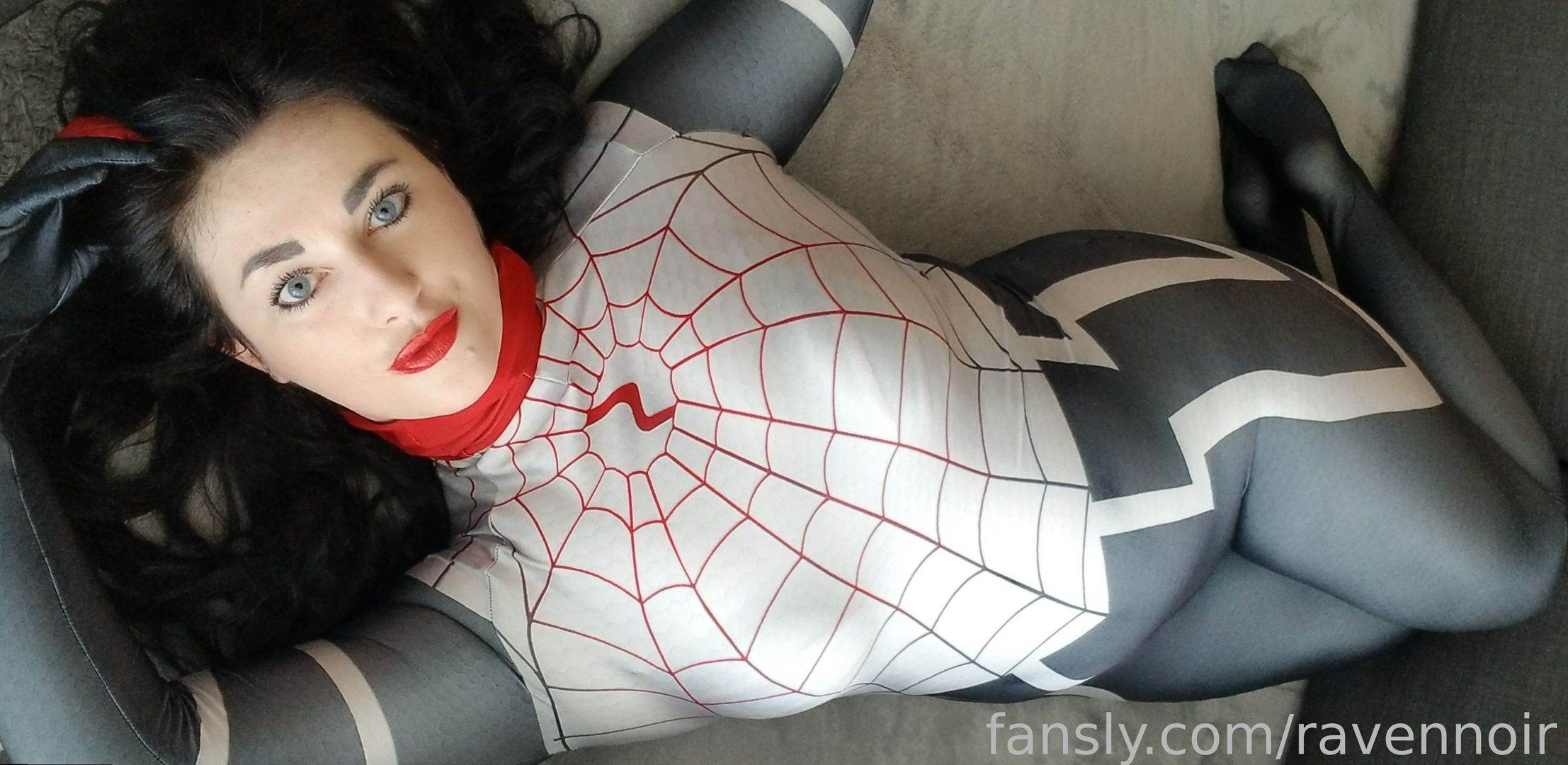 fansly ravennoir profile banner