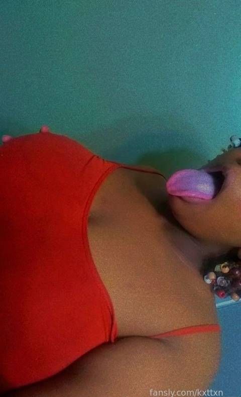 fansly kxttxn____ profile banner