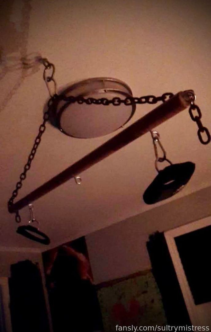 fansly SultryMistress profile banner