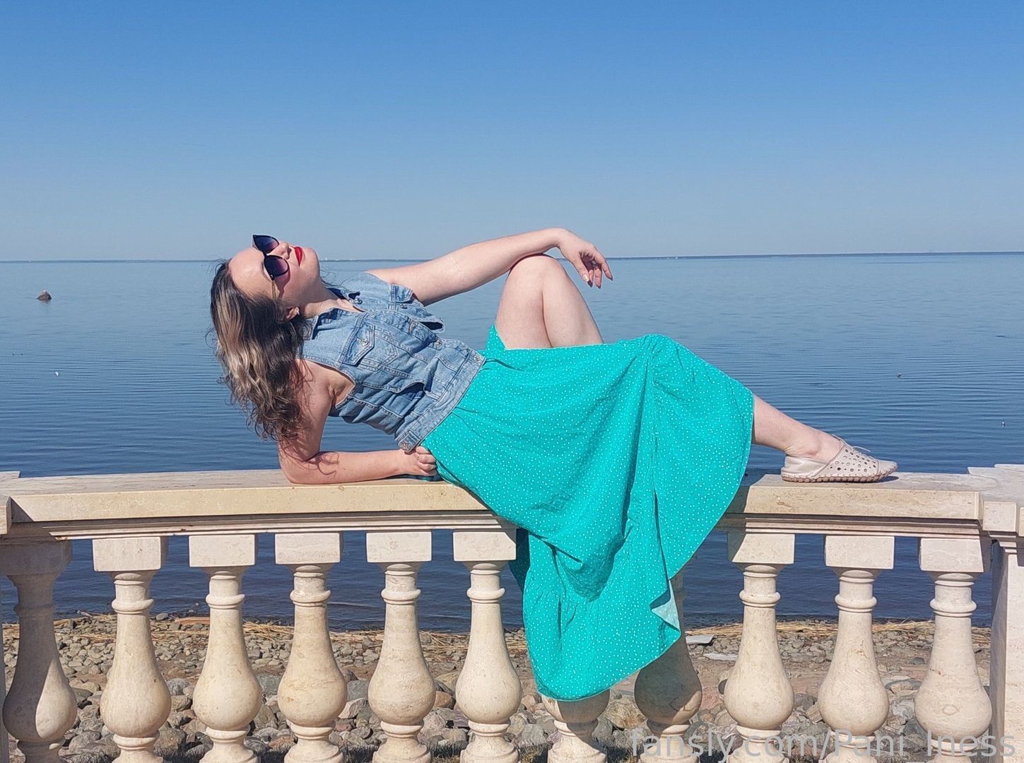 fansly Pani_Iness  profile banner  