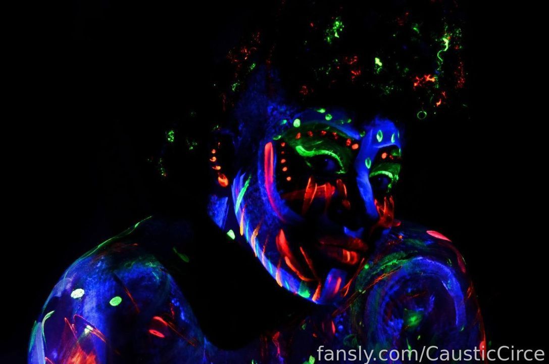 fansly Circe profile banner  