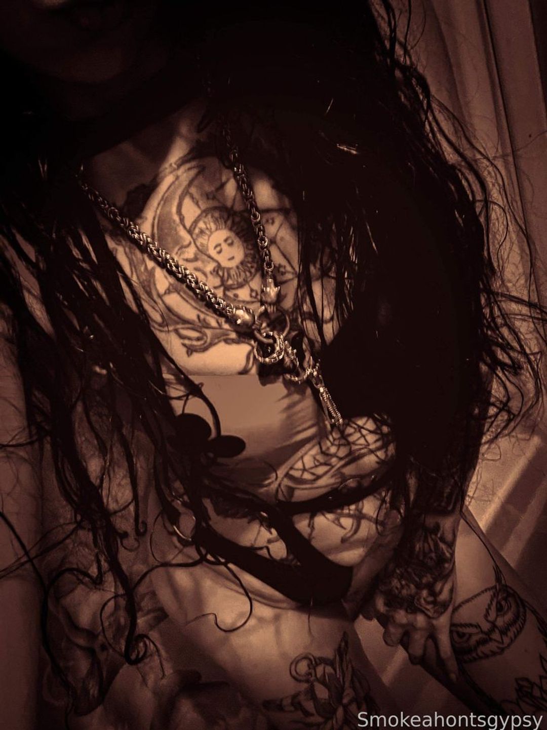 fansly Smokeahontas  profile banner  