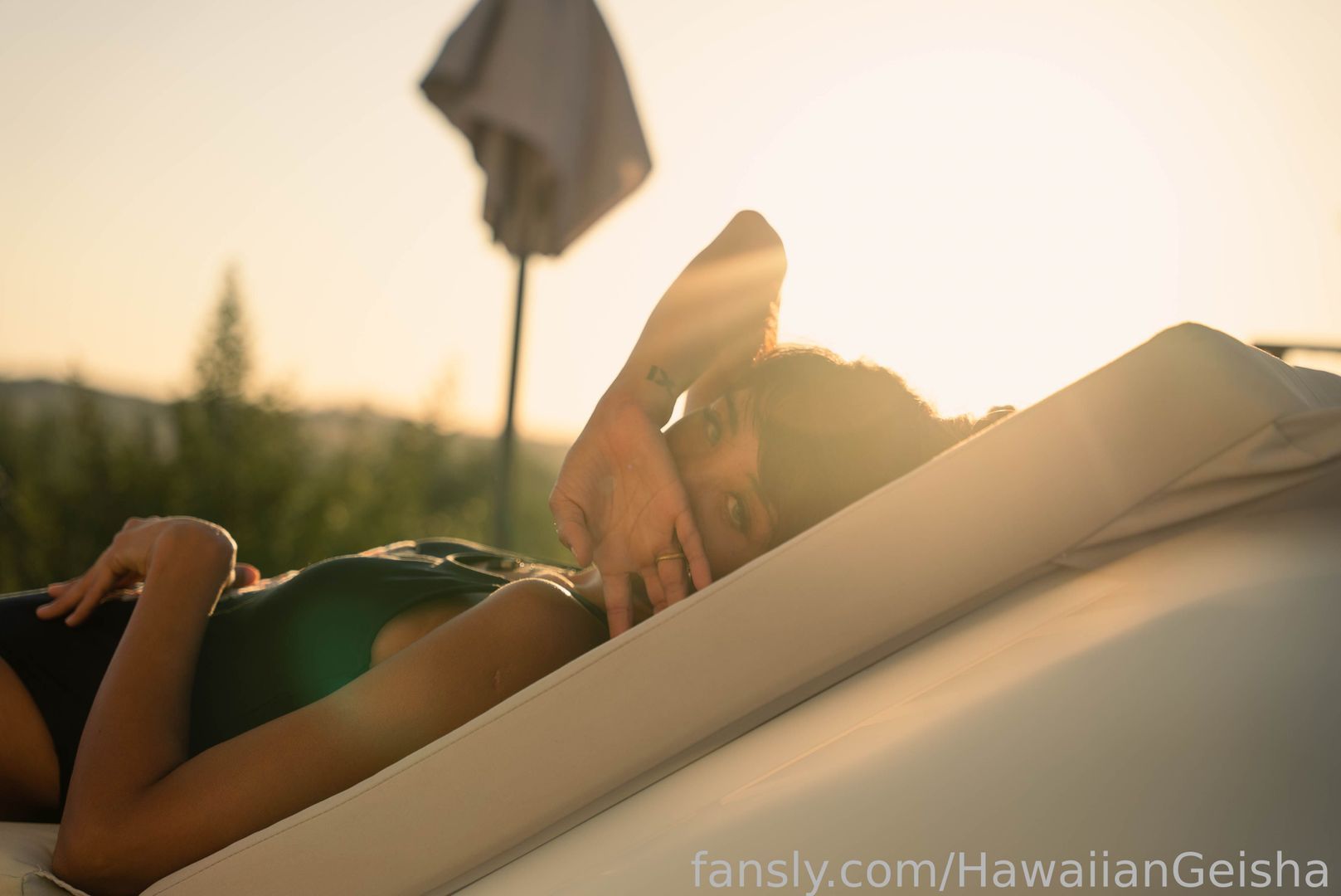 fansly Kiara Mahalo profile banner  
