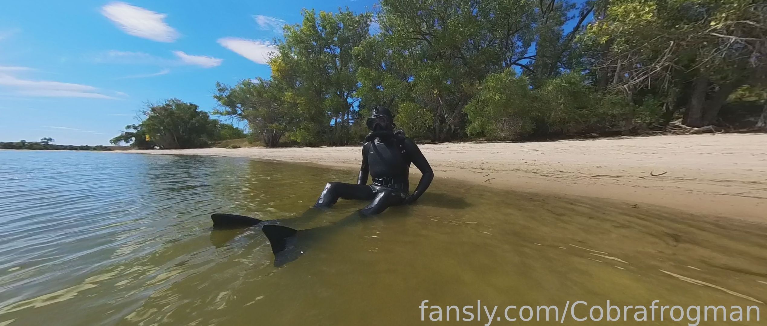 fansly Cobra Frogman profile banner  