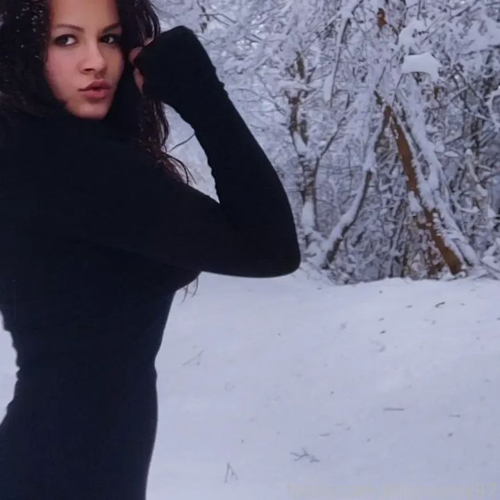 fansly Bilqnaonly  profile banner  