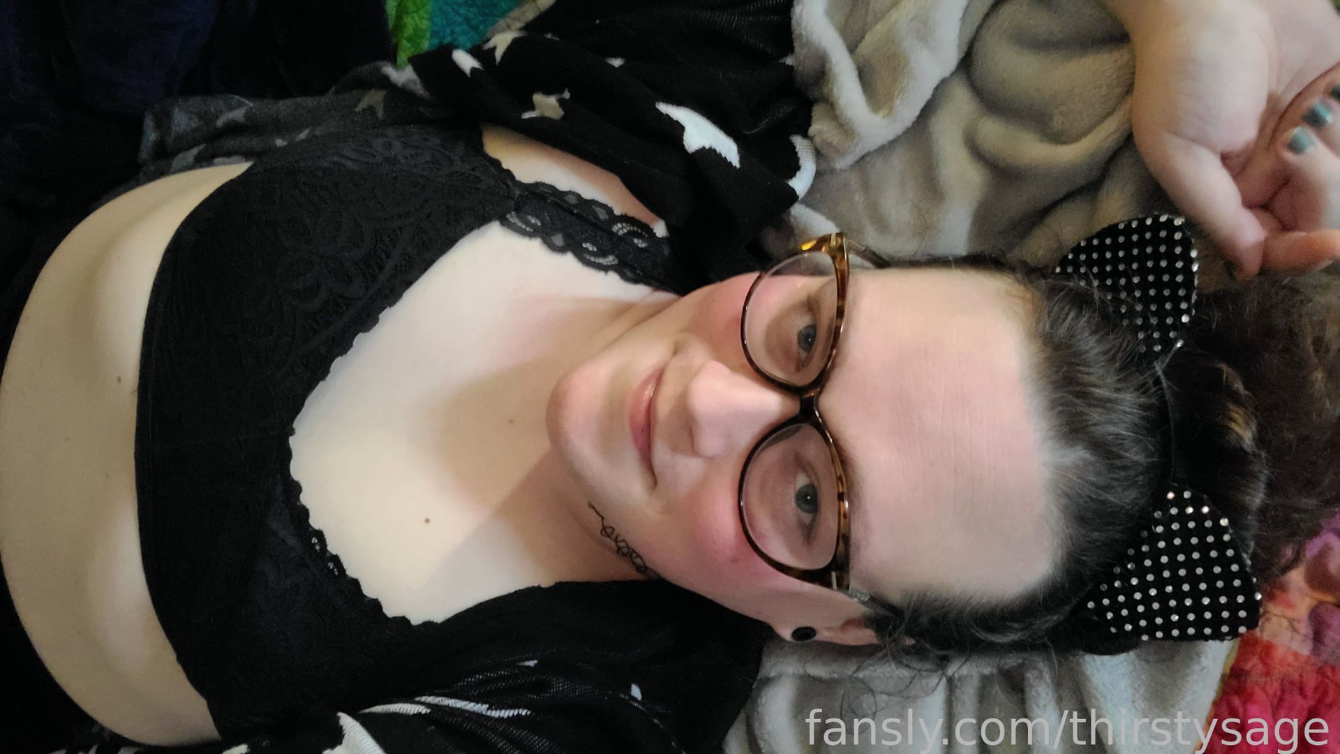 fansly Sage Summers profile banner  