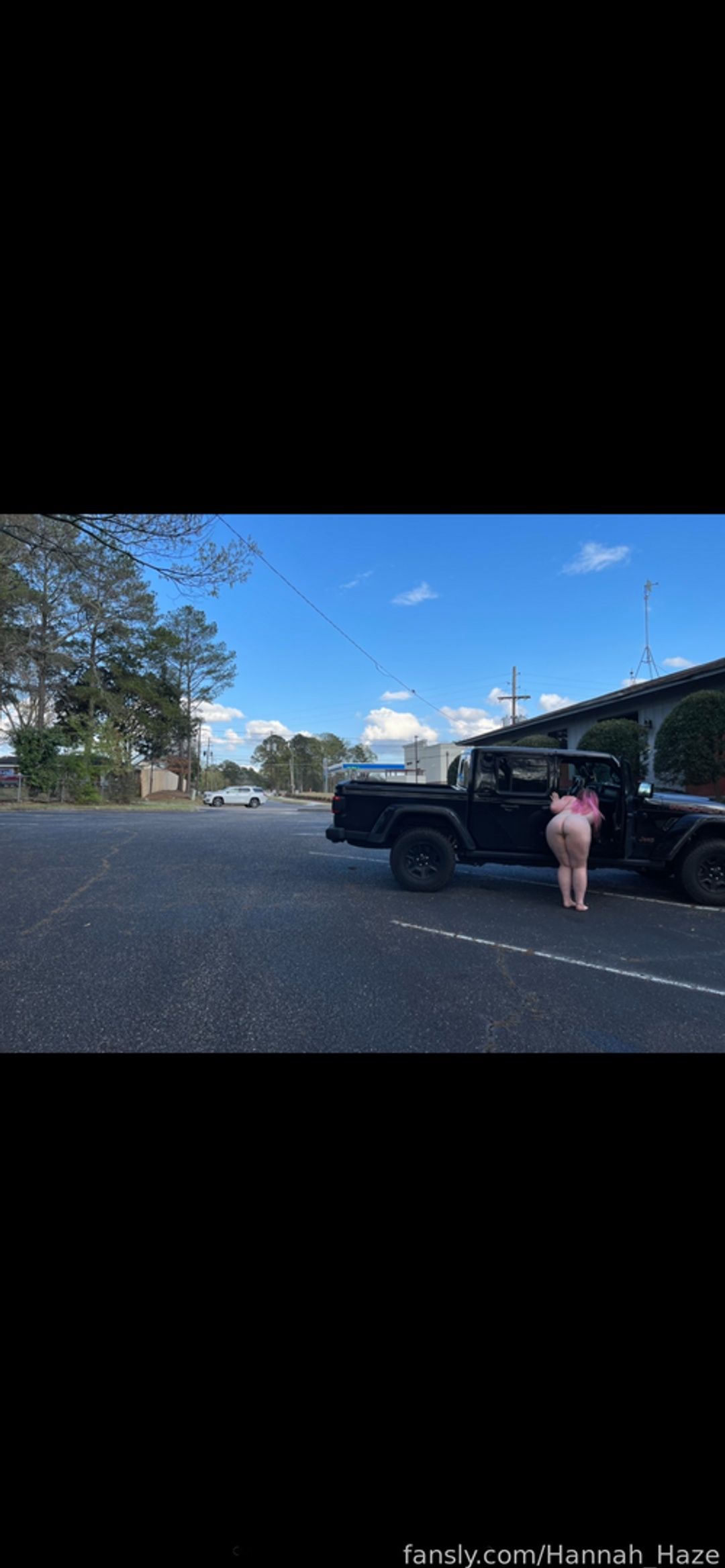 fansly Hannah Haze profile banner  