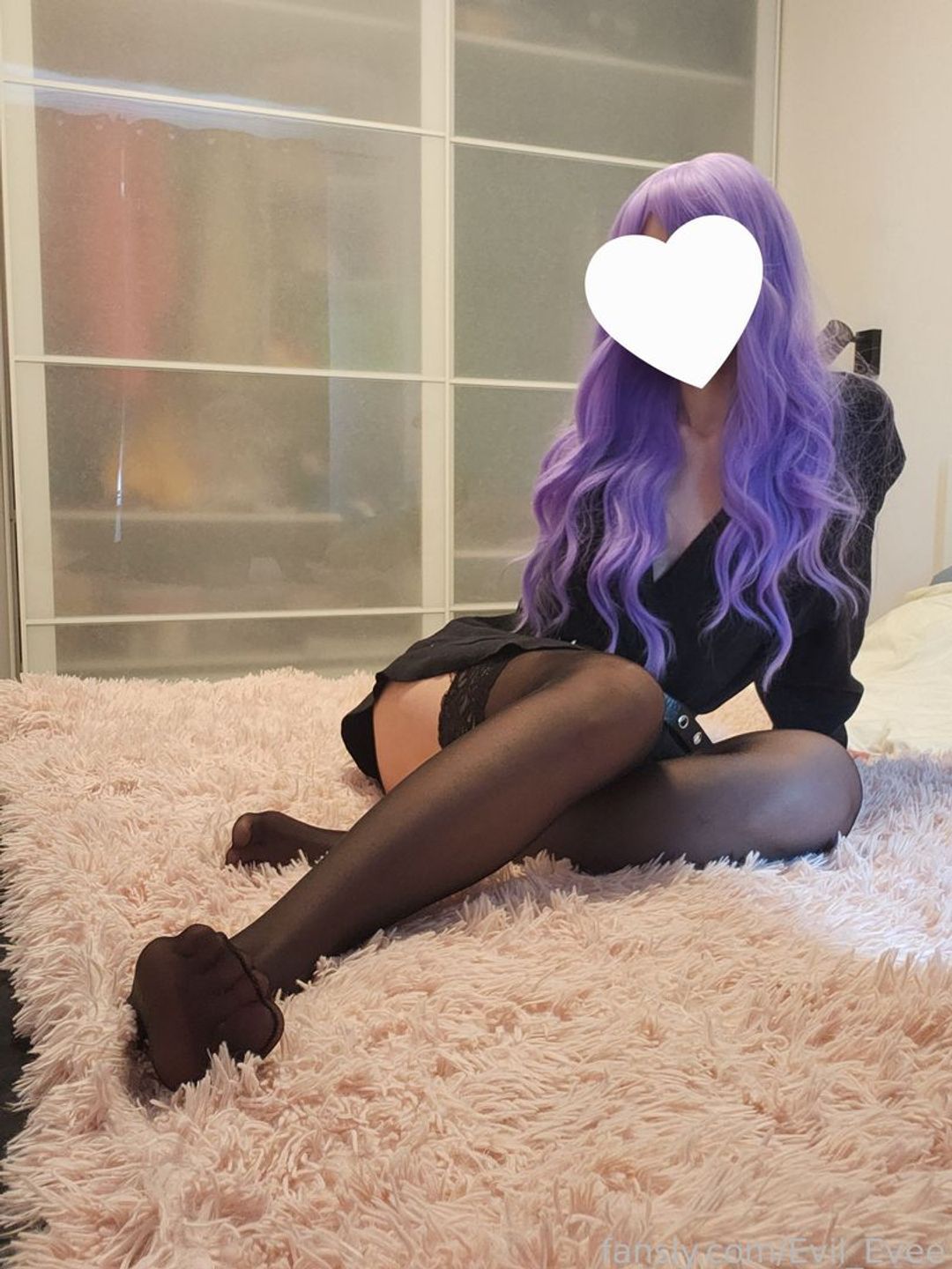 fansly Evil_Evee profile banner  