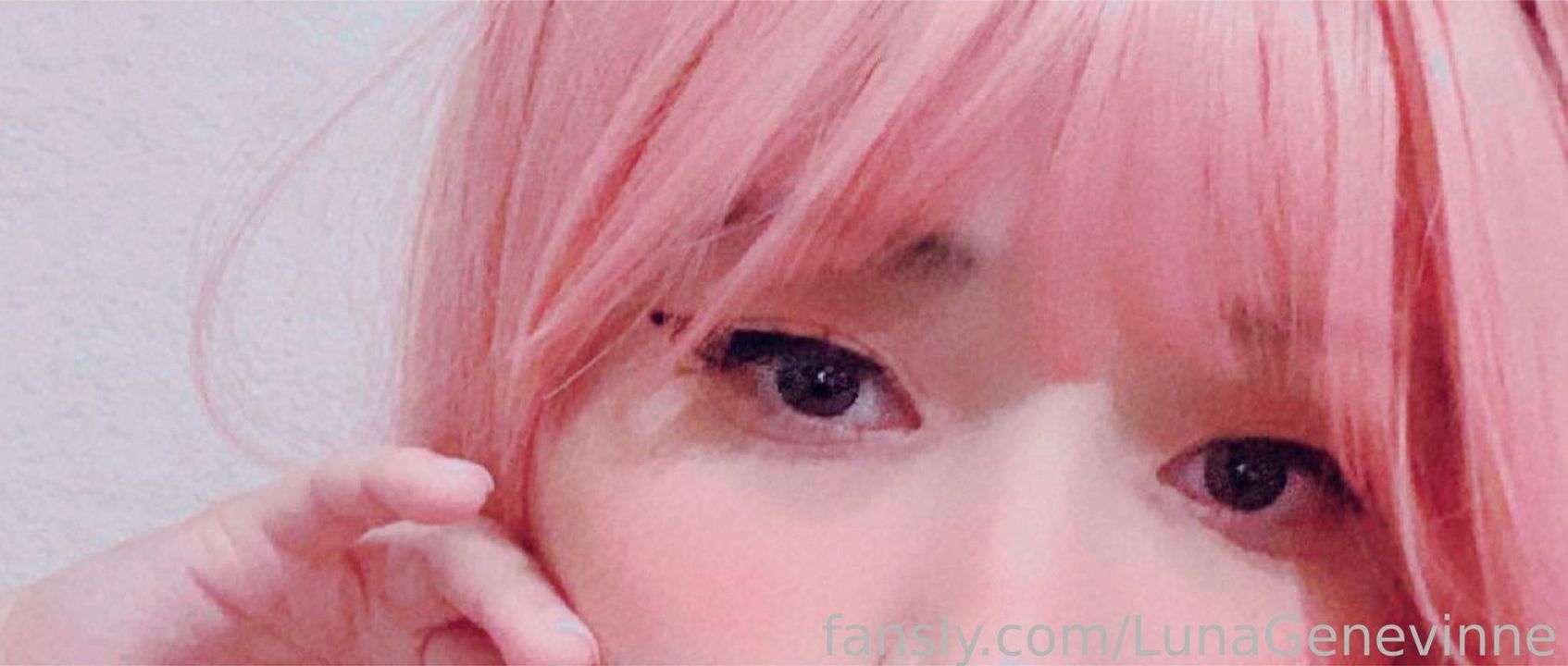 fansly Luna profile banner  