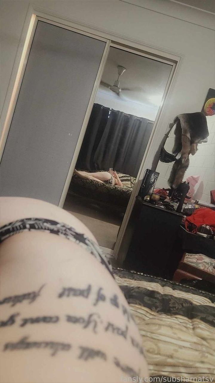 fansly VlastVixen profile banner