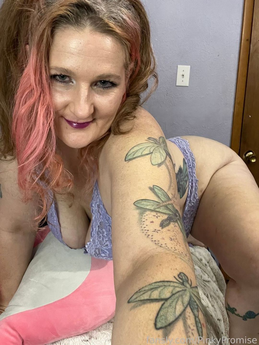 fansly PinkyPromise profile banner  