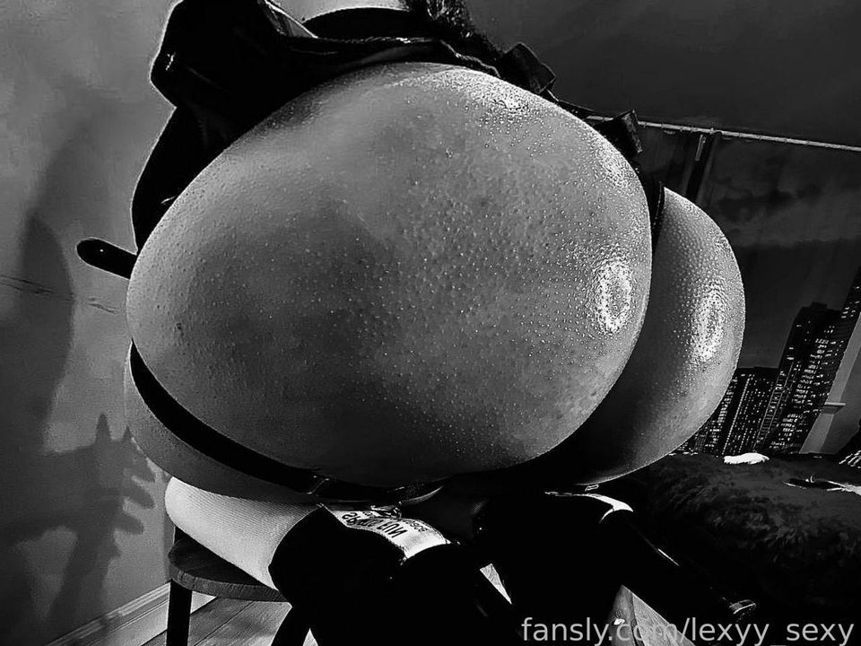 fansly DeeP-House profile banner