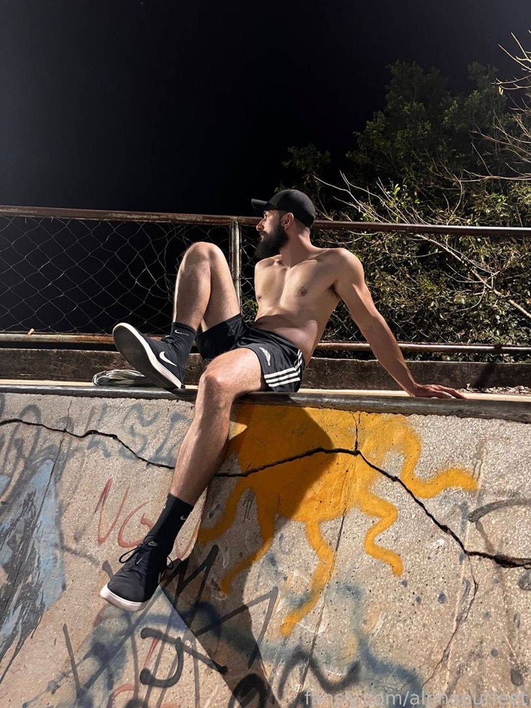 fansly Alphaoutfeet profile banner  