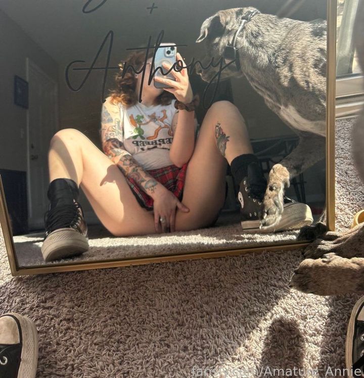 fansly Amature_Annie profile banner  