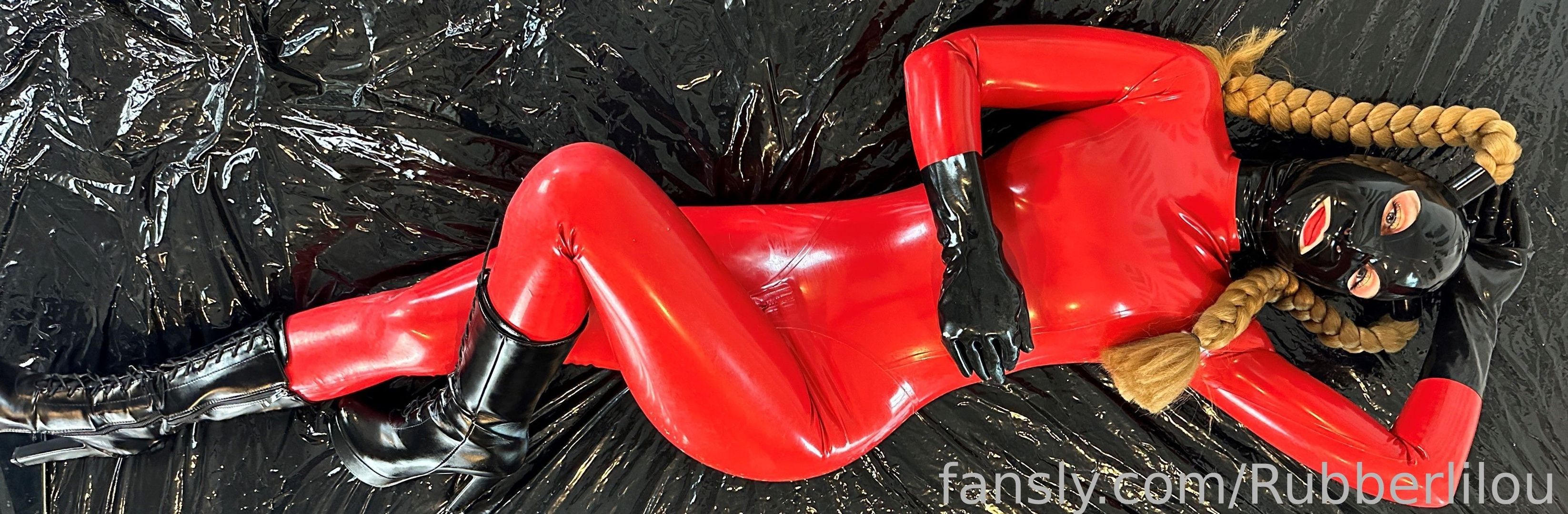 fansly Rubberlilou profile banner