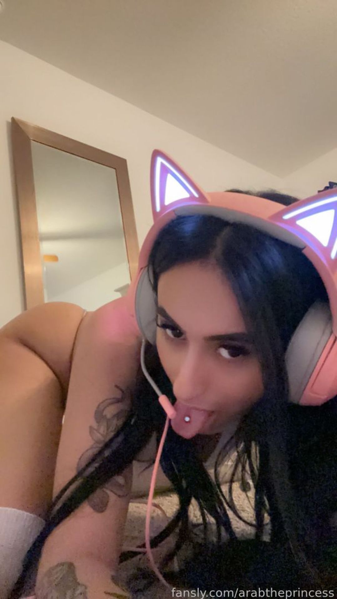 fansly arabtheprincess profile banner  