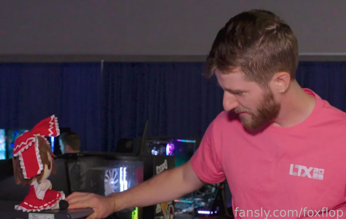 fansly foxflop profile banner  
