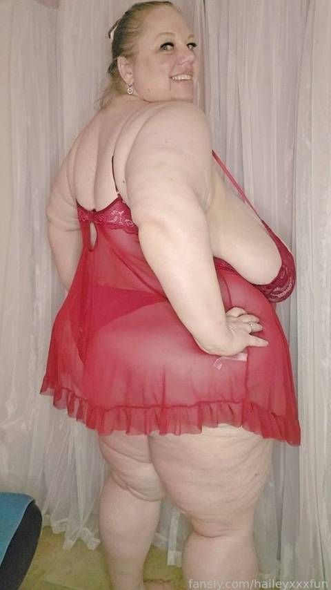 fansly haileyxxxfun profile banner  