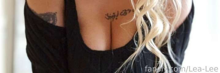 fansly Lea-Lee profile banner  