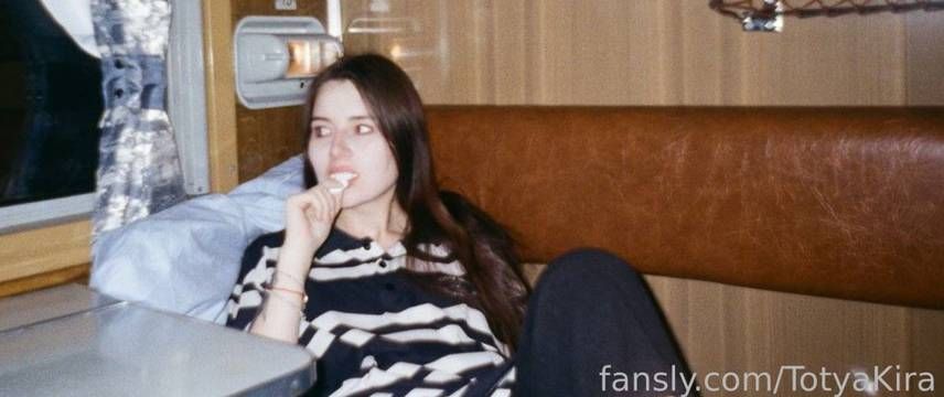 fansly TotyaKira profile banner  