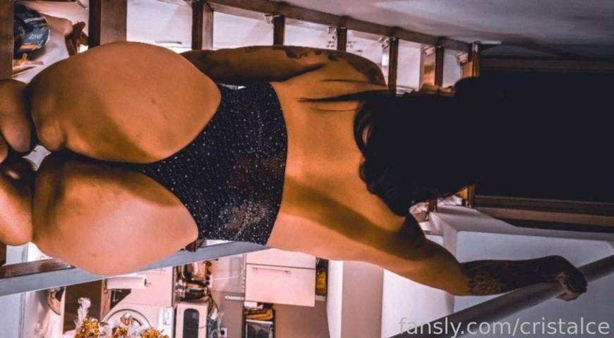 fansly Crystalce profile banner  