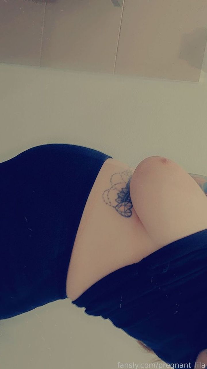 fansly pregnant_lila profile banner