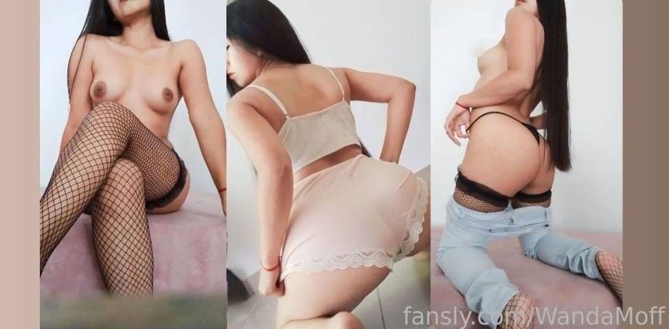 fansly WandaMoff profile banner  
