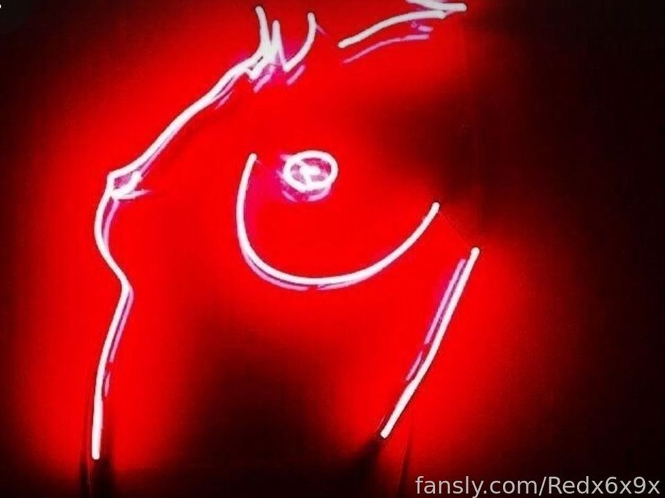 fansly Red profile banner  