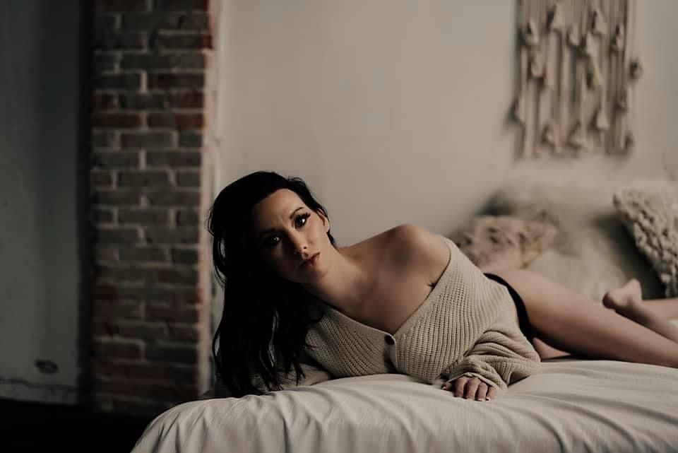 onlyfans Onallie profile banner  