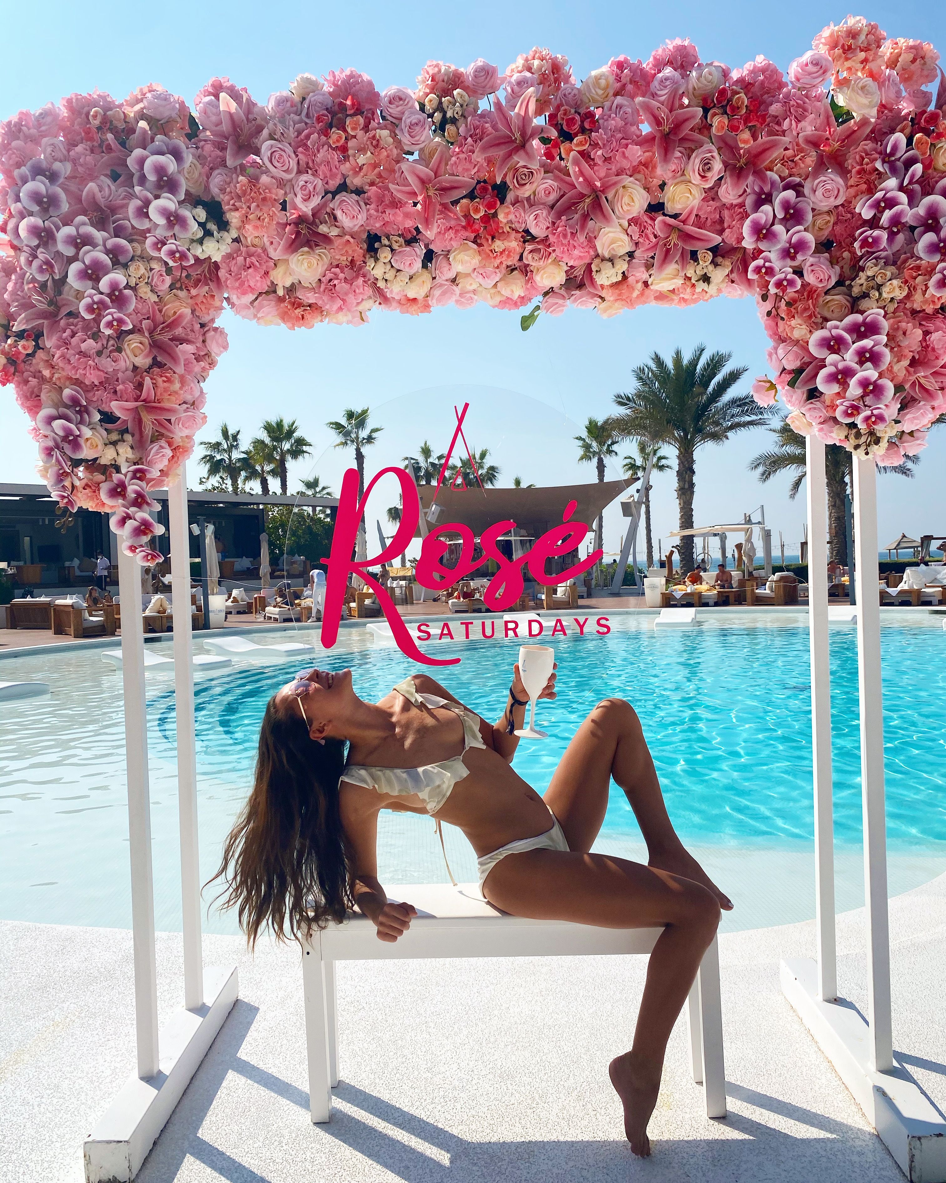 onlyfans Alexis Rain profile banner  