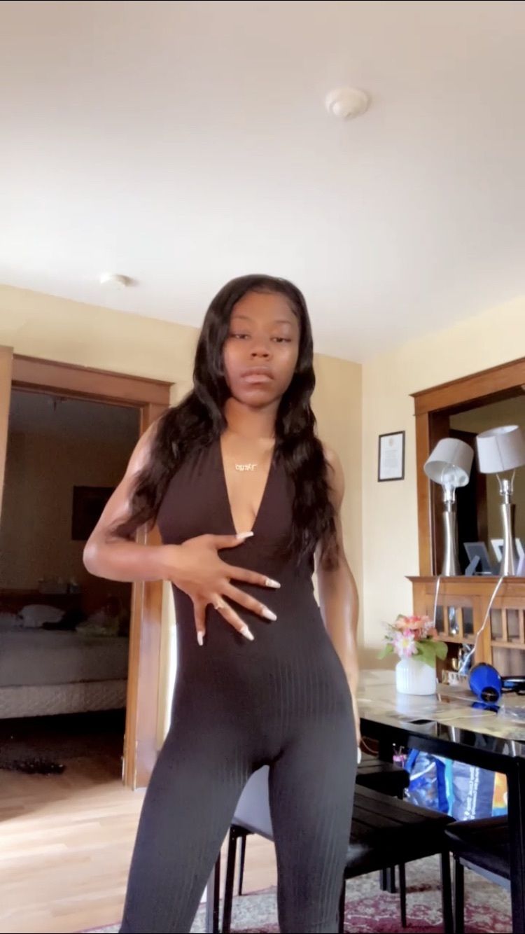 onlyfans QueeMoney🤑🔥 profile banner  