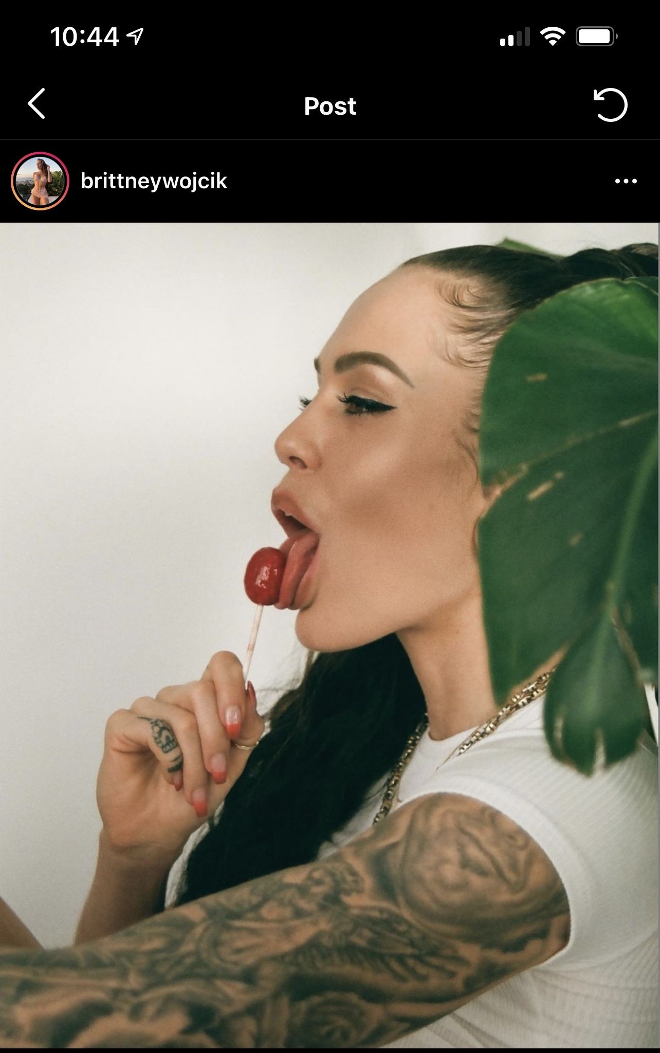 onlyfans Tongue Exxxpert profile banner  