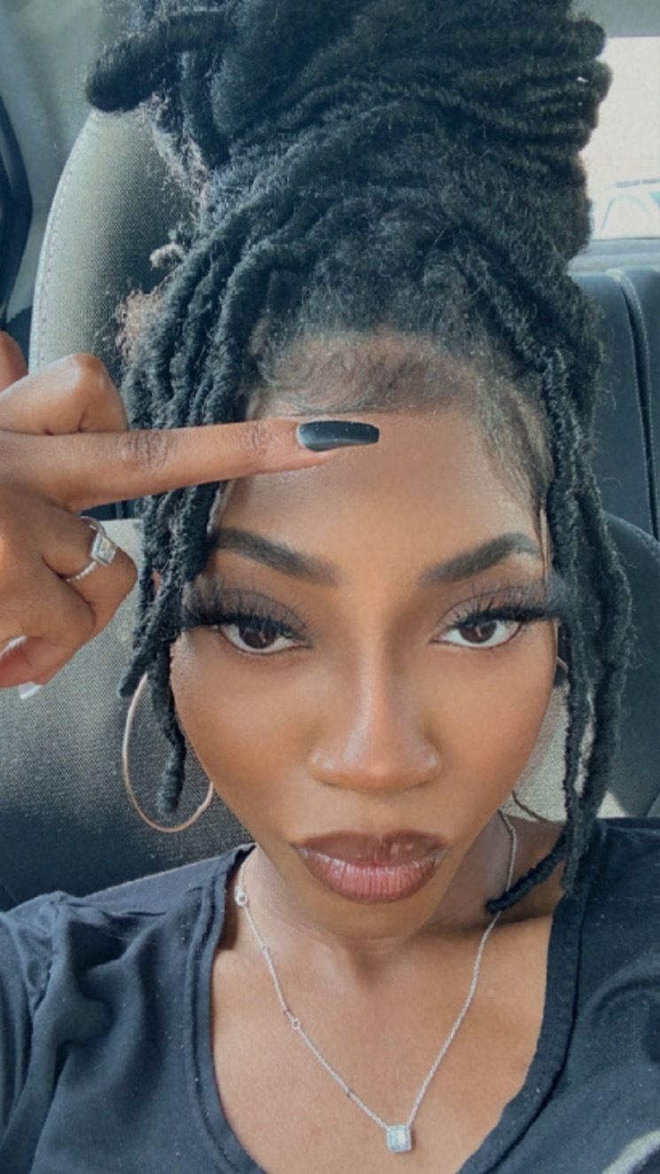 onlyfans Goddess Maezy profile banner  