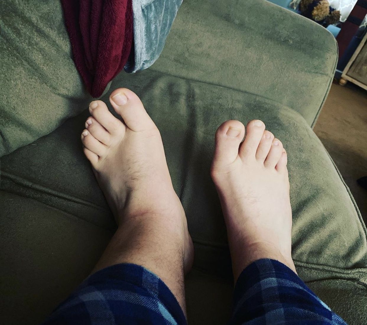 onlyfans size15shoe profile banner  