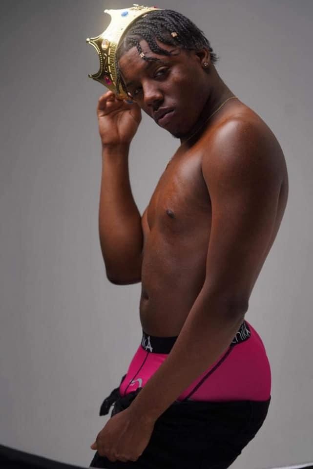 onlyfans Thereallhoodkenndoll profile banner  