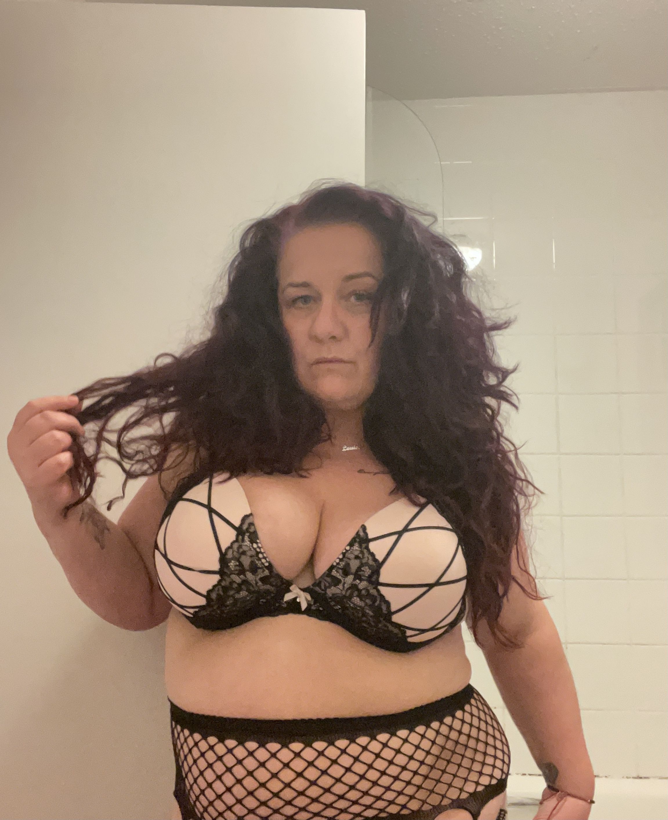 onlyfans Redheadbbw548 profile banner  