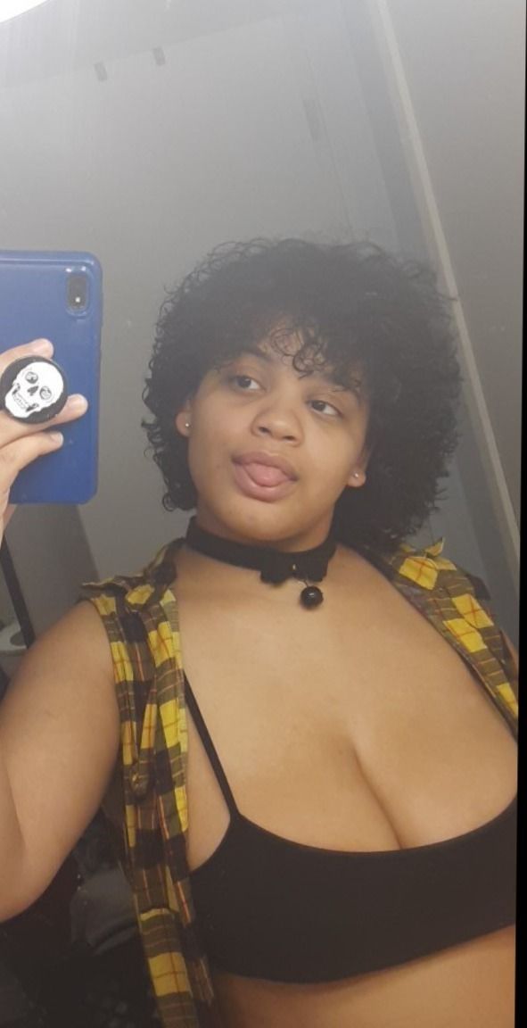 onlyfans BriBabyGirl profile banner  