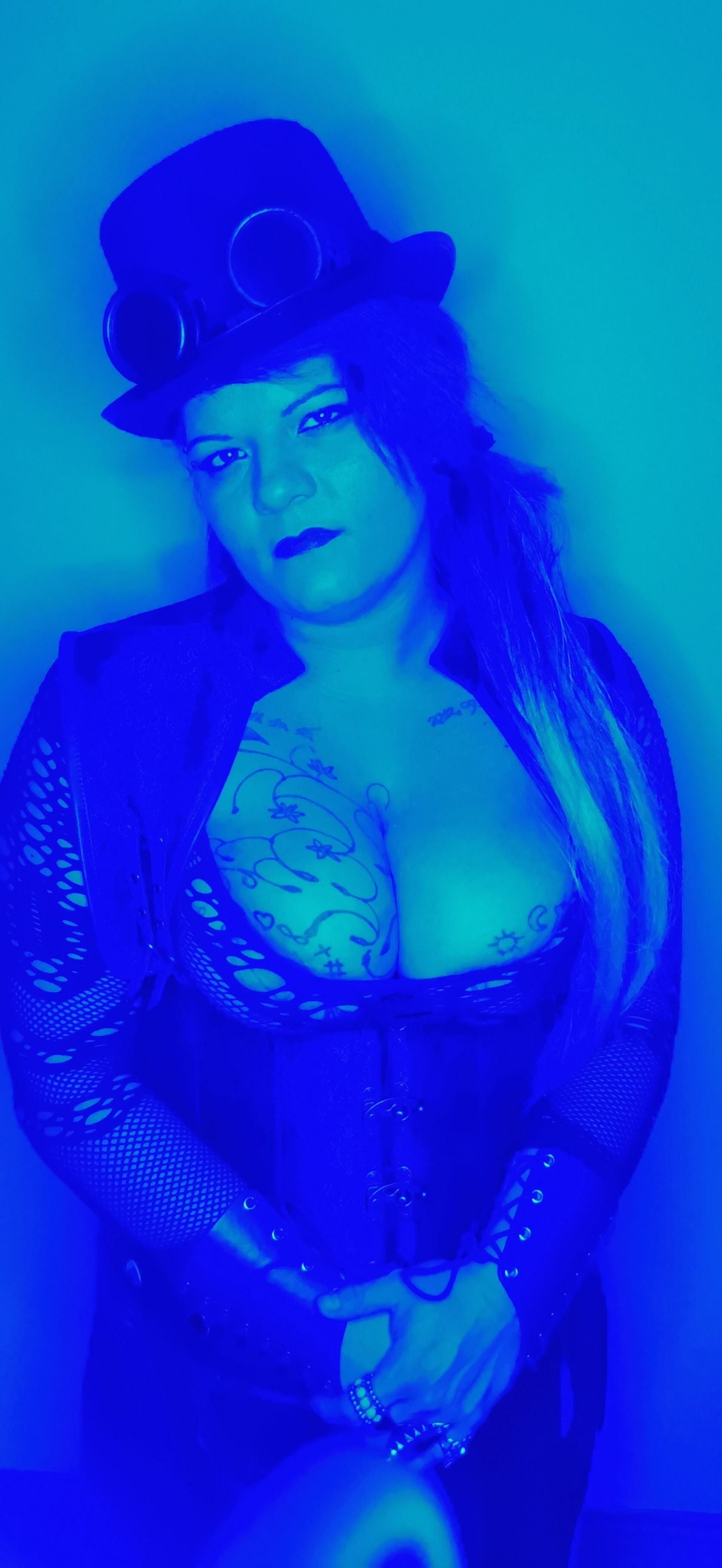 onlyfans nostrina profile banner