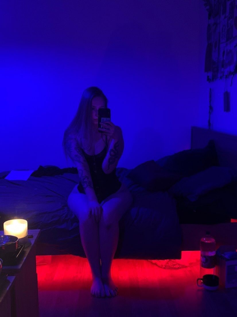 onlyfans Luce profile banner  